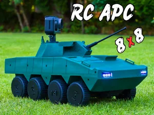 RC 8x8 Rosomak APC