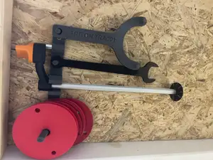 Wall mount for Table height winder of Triton TRA & Kreg plates