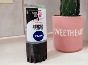Nivea Deodorant lid (chamfer)