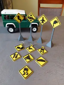 Traffic Signs (for scale models and key ring) - Set of 38 Preventive Signs