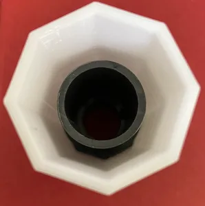 Schlüssel zum ausdrehen des Überlaufs vom Wassertank z.B Fendt