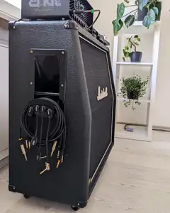Marshall Cabinet Side Handle Instrument Cable Holder