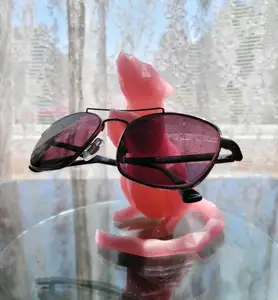 Rat Glasses Stand