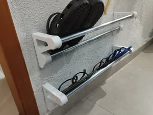 Support for Flip-Flops and Shoes