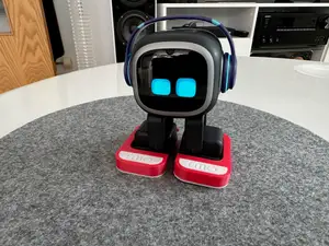 EMO robot shoe #2