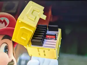 Game Holder Insert for Mario Coin Block (Nintendo Switch compatible)