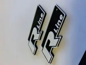 VW "R line" keychain golf/passat/arteon/tiguan/touran/touareg/t-roc 7cm