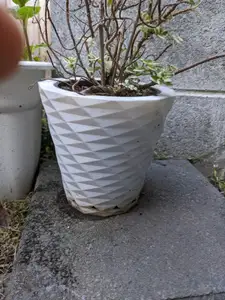Facet Plant Pot