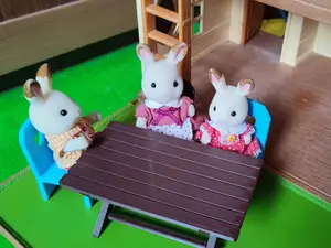 Garden table for Sylvanian families toys.