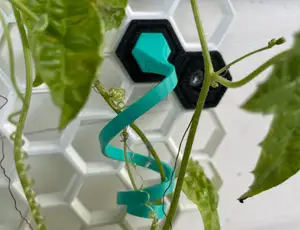 Flexible Plant Hook