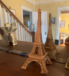UFS-138 Eiffel Tower - More Realistic Improved for Printing