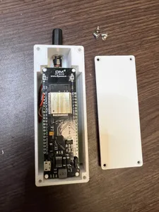 ESP32 with 18650 battery holder casing