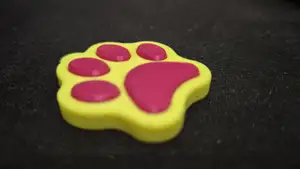 Cute Dog/Cat Fidget Paw Keychain