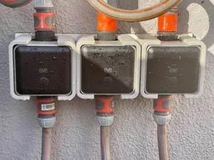 Eve Aqua wall mount