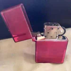 Zippo lighter case
