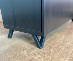 Elegant Furniture Leg