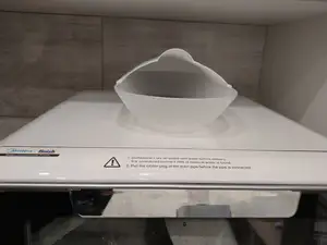 Moist air redirector for Midea mini dishwasher