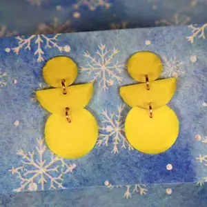 Earrings geometric shapes