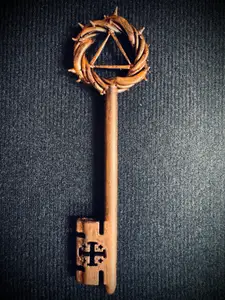 Key to Heaven - Christian Wall Art / Crown of Thorns Key