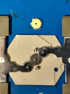 Sony PS-F5 record player bottom plate and sprocket