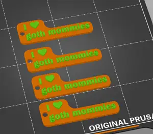 I love goth mommies keychain