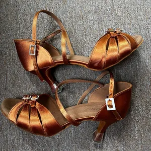 Dance shoe buckle