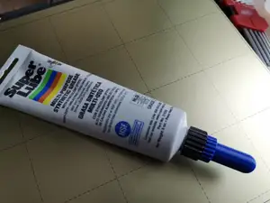 Grease injector for LMU8 bearings (reworked thread)
