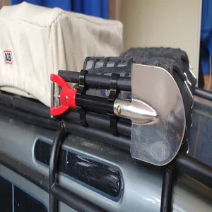 Click-On shovel holder for trx4 defender