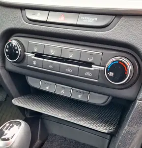Kia Ceed (2021+) Phone Shelf / Polička na telefon do středového panelu