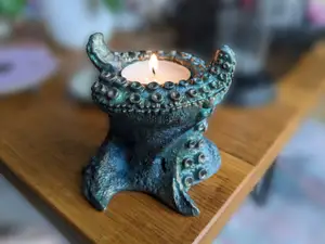 HP Lovecraft inspired candle holder