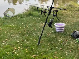 спод подставка для карпового удилища (карп) carp.spod,spod stand for carp fishing rod