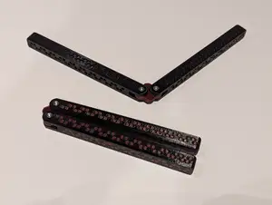Butterfly No-Knife - A Bladeless Balisong Fidget Toy