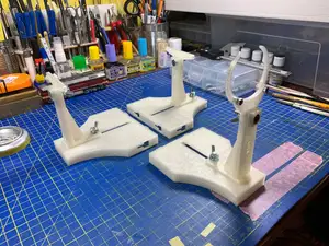 Holder for painting Aircraft model