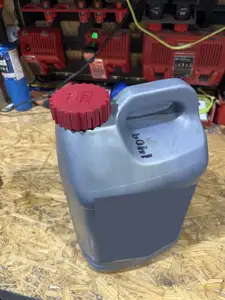 2.5 Gallon Jug Lid
