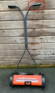 Husqvarna mower sleeve handle bar, 割草機把手, घस कटन क मशन क हडल बर