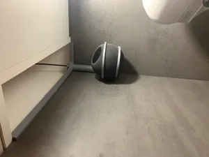 HomePod mini noninvasive kitchen mount