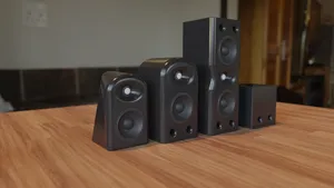 Waveguided Bookshelf Speakers using SB15 woofer and SB26 tweeter