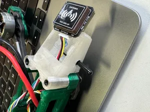 GEPRC Mark5 GPS antennamount