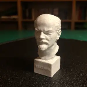 Bust of Lenin (3D scan)