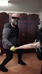 Collapsing Baseball Bat with Retractable Nails