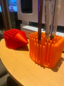 Retro 80s pencil holder