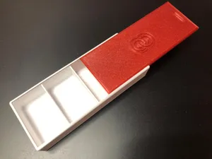 Pastillero personalizable (Customizable pillbox)