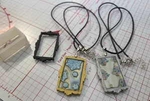 Picture frame pendant with polymer clay cutter