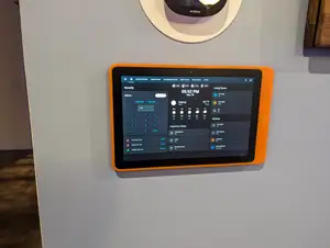 Amazon Fire HD 10 (2023) (13th Generation) Wall Mount