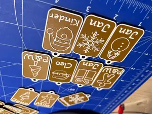 Customizable present/gift name tags for christmas (for text feature in PrusaSlicer)