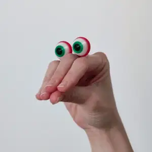 Finger Eyes