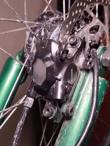 Shimano mt200 brake caliper cover