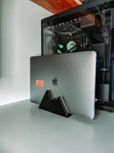 MacBook vertical stand