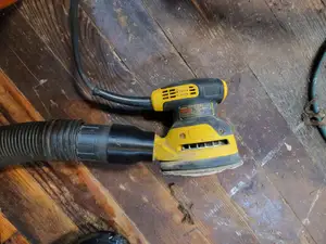 Dewalt sander dust collection adapter for 2 1/4" shop vac