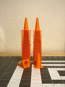1/10 Scale 18 Inch Traffic Cone - Economy Style - High Detail Base